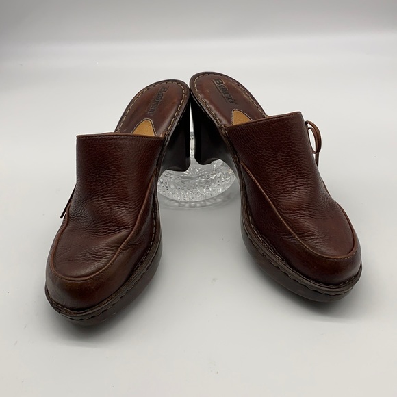 Born Shoes - Born Brown Leather Heeled Clogs size 9